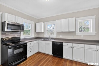 808 Spring Garden St in Greensboro, NC - Building Photo - Building Photo