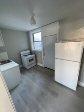 1236 W 83rd St in Chicago, IL - Building Photo - Building Photo