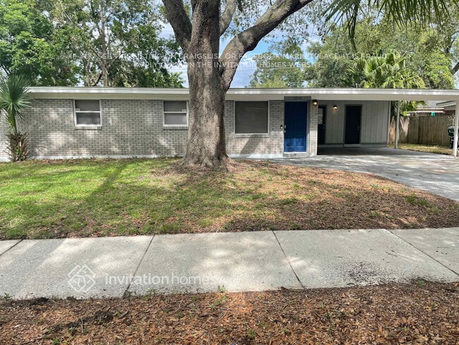 property at 2928 Pinedale Ave