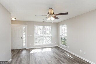 2966 Heather Lake Dr in Austell, GA - Building Photo - Building Photo