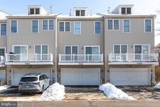 5322 Cupids Dart Dr in Centreville, VA - Building Photo - Building Photo