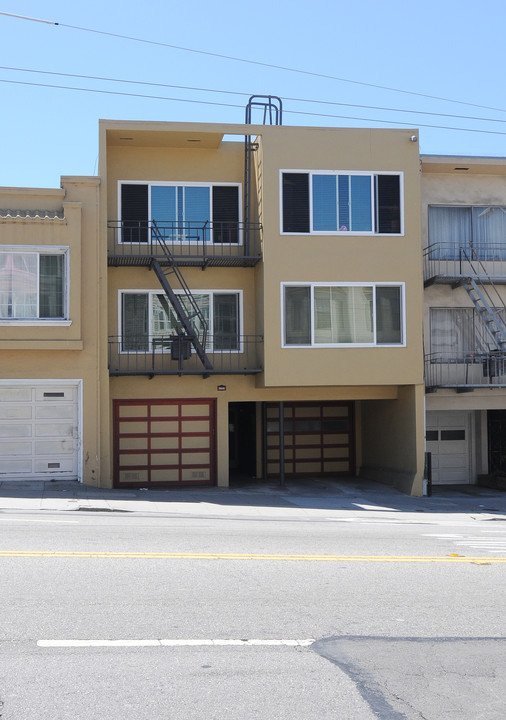 3666 Mission St in San Francisco, CA - Building Photo