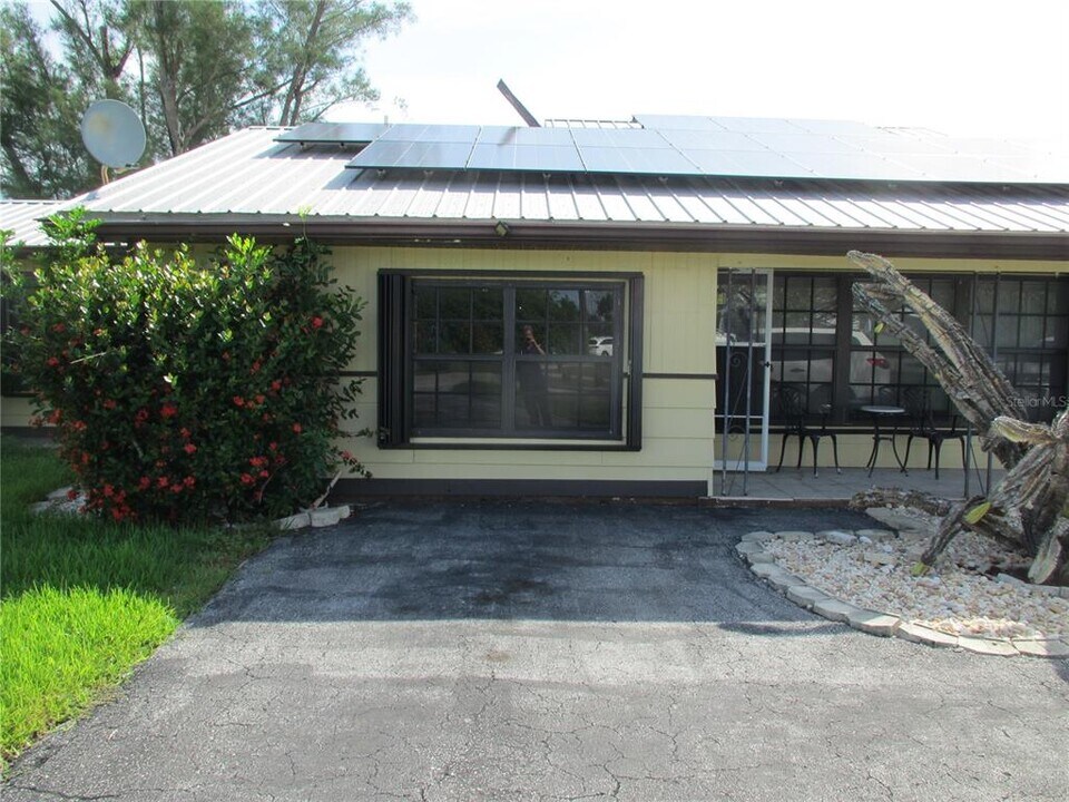 3524 Vasco St in Punta Gorda, FL - Building Photo