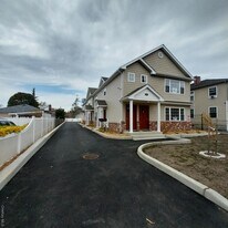 343 Jackson St in Hempstead, NY - Building Photo