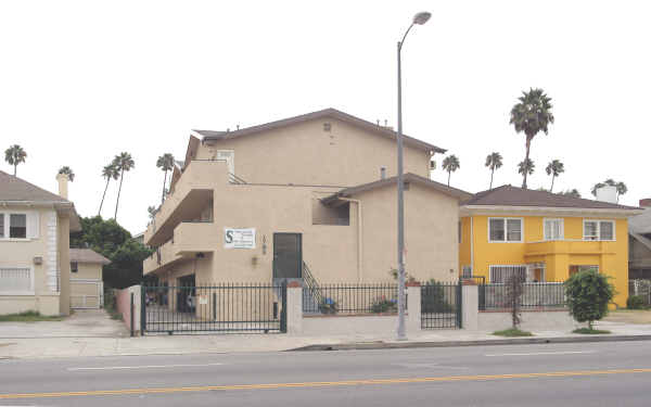 1732 Crenshaw Blvd in Los Angeles, CA - Building Photo - Building Photo