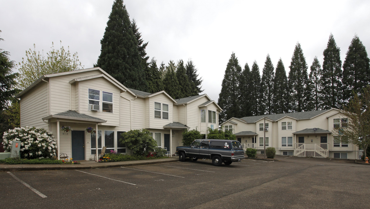 Pleasant Ridge Apartments in Oregon City, OR - Building Photo