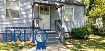 3943 Briargate Ave in Knoxville, TN - Building Photo