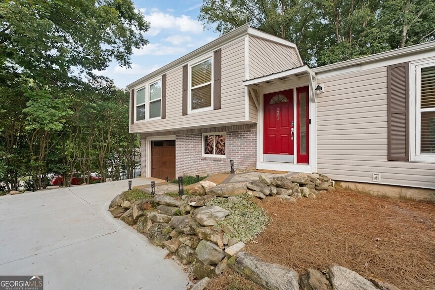 203 Loblolly Ct in Peachtree City, GA - Building Photo