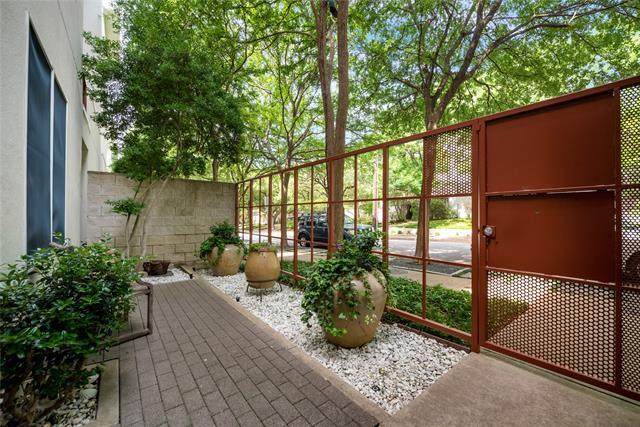 4026 Travis St in Dallas, TX - Building Photo - Building Photo