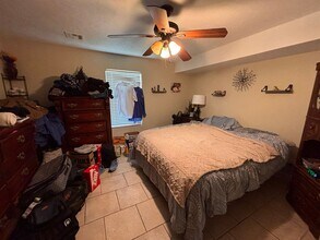 512 Stonemont Dr in Manhattan, KS - Building Photo - Building Photo