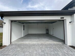 868 Winwood Cir in Ft. Myers, FL - Building Photo - Building Photo