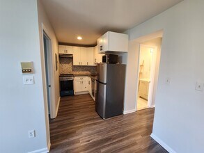 356 Palisade Ave in Jersey City, NJ - Building Photo - Building Photo