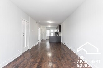 4876 W Armitage Ave in Chicago, IL - Building Photo - Building Photo