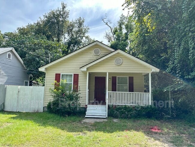 property at 2607 Bismark Ave