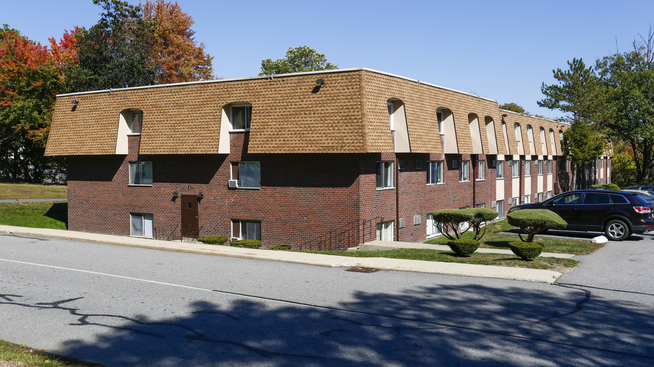 Lord Chesterfield Apartments Photo