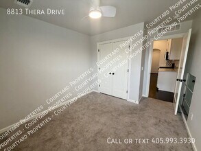 8813 Thera Dr in Oklahoma City, OK - Building Photo - Building Photo