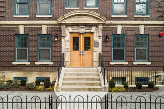La Carona in Washington, DC - Foto de edificio - Building Photo