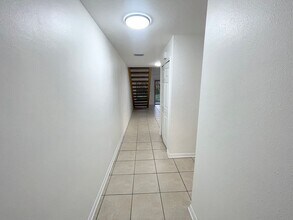 2759 Hunt Club Ln in Orlando, FL - Building Photo - Building Photo