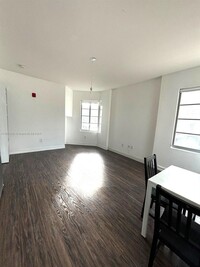 621 11th St in Miami Beach, FL - Building Photo - Building Photo