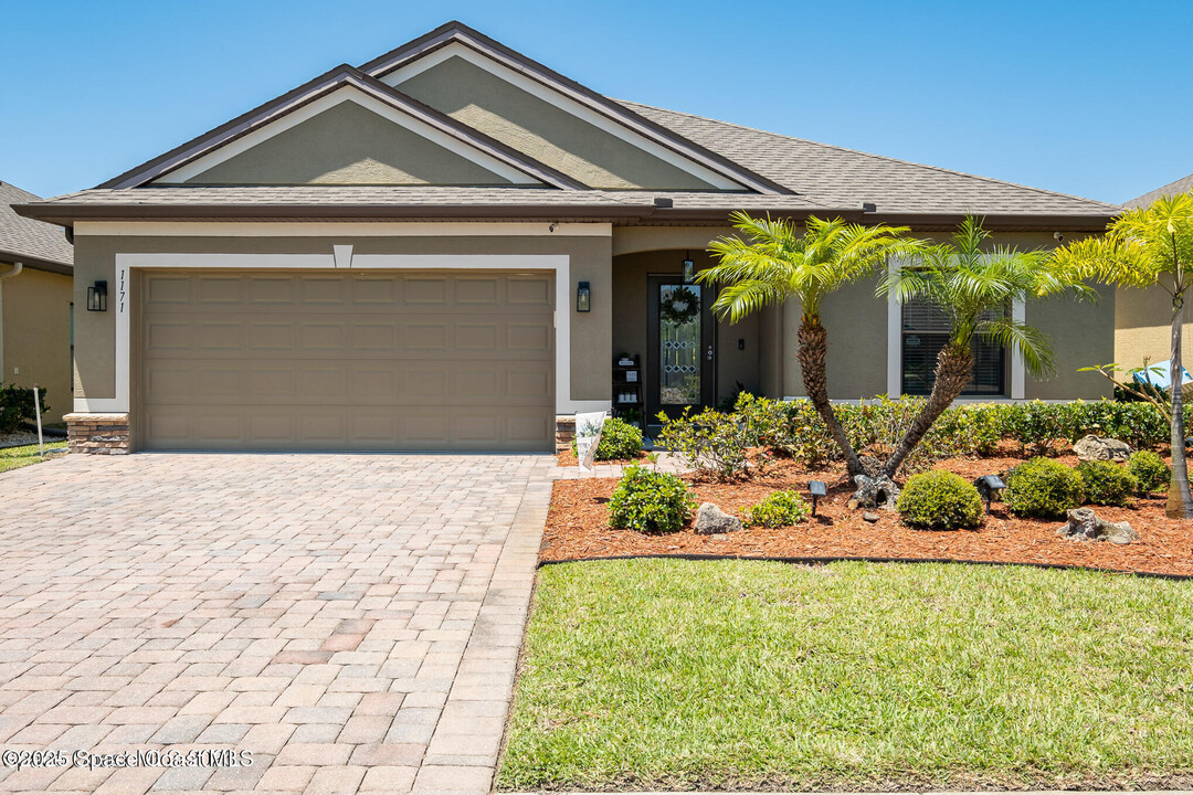 1171 Dillard Dr SE in Palm Bay, FL - Building Photo