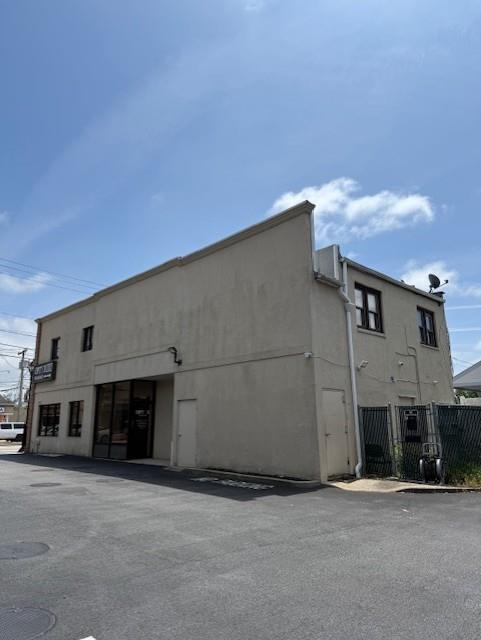 1806 Deer Park Ave in Deer Park, NY - Building Photo - Building Photo