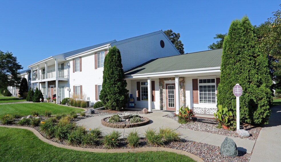 Partners Sunnyside Townhouses Apartments and Nearby Sheboygan