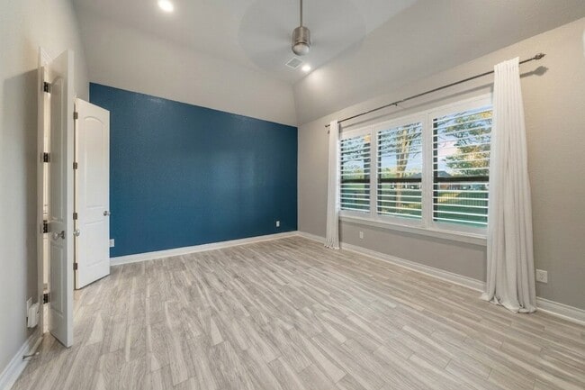 property at 199 Springs Edge Dr