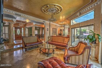 1502 W Port Au Prince Ln in Phoenix, AZ - Building Photo - Building Photo