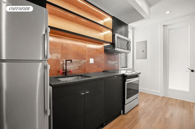 568 Lafayette Ave in Brooklyn, NY - Building Photo - Building Photo