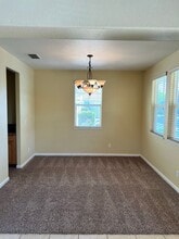 1317 Oasis Ln in Patterson, CA - Building Photo - Building Photo