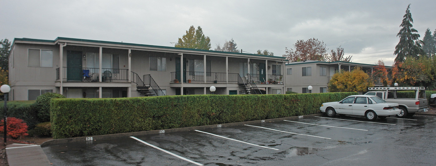 128-152 Idylwood Dr SE in Salem, OR - Building Photo