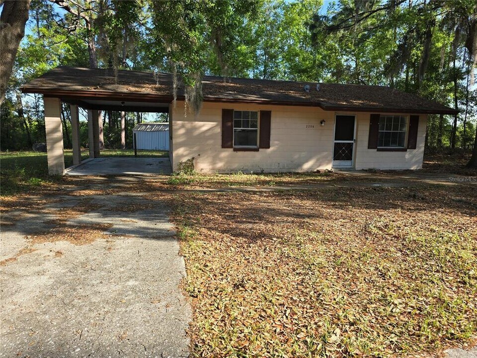 2259 W Menores Dr in Citrus Springs, FL - Building Photo