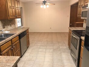 5249 Meadowick Ln in Abilene, TX - Foto de edificio - Building Photo