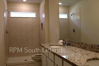 5063 Royal Point Ave in Kissimmee, FL - Building Photo - Building Photo
