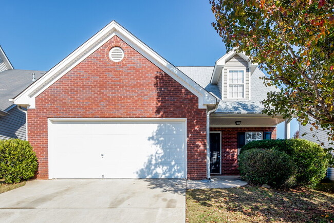 property at 4050 Tussahaw Crossing