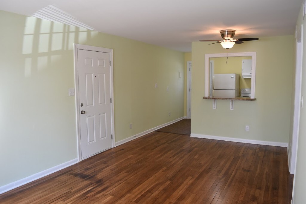 Elon Place Apartments in Elon, NC