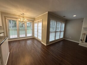 9815 Park Springs Ct in Charlotte, NC - Building Photo - Building Photo