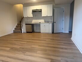 628 Abbey Village Cir in Midlothian, VA - Building Photo