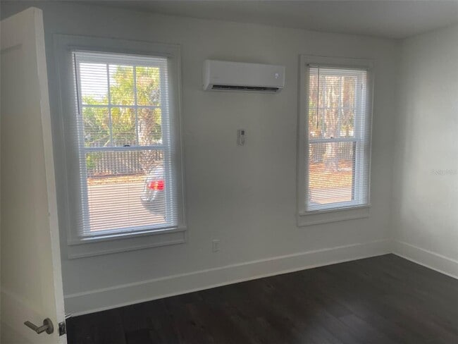 5301 27th Ave S in Gulfport, FL - Building Photo - Building Photo