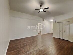 131 Boutot St in South Bloomfield, OH - Building Photo - Building Photo