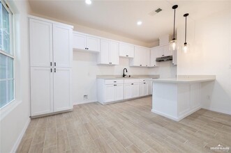 7200 S San Pedro St in Pharr, TX - Building Photo - Building Photo