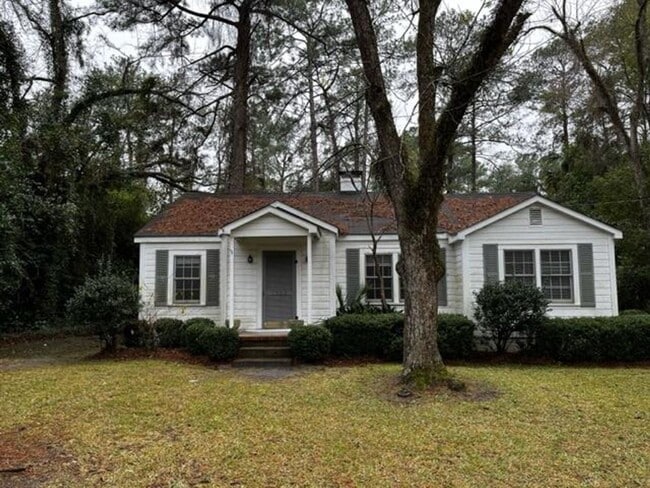 property at 1508 McLeod Rd