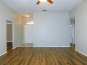 1008 Bayfield Dr in Denton, TX - Building Photo - Building Photo
