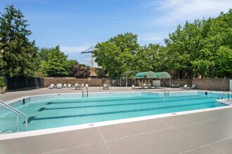 1301 Delaware Ave SW, Unit N607 in Washington, DC - Building Photo - Building Photo