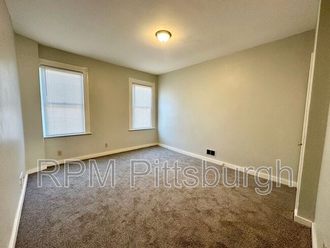 826 Walbridge St in Pittsburgh, PA - Building Photo - Building Photo