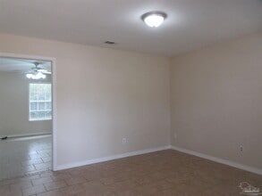 4738 Live Oak Ln in Pace, FL - Building Photo - Building Photo