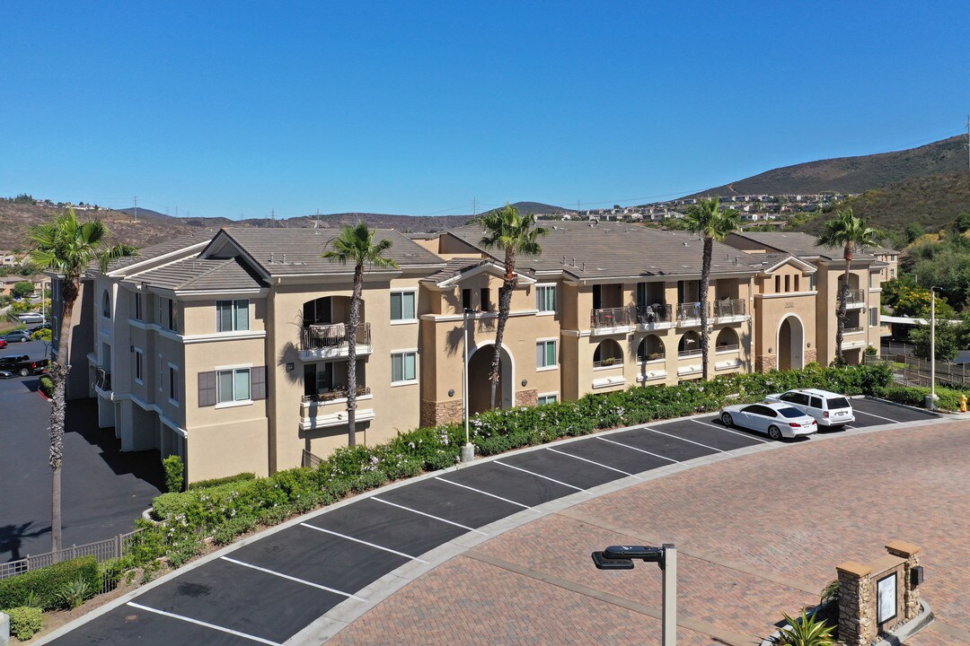 Camden Old Creek in San Marcos, CA - Building Photo