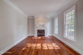 140 River Woods Dr in Wallace, NC - Building Photo - Building Photo