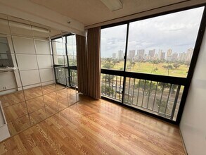2916 Date St in Honolulu, HI - Building Photo - Building Photo