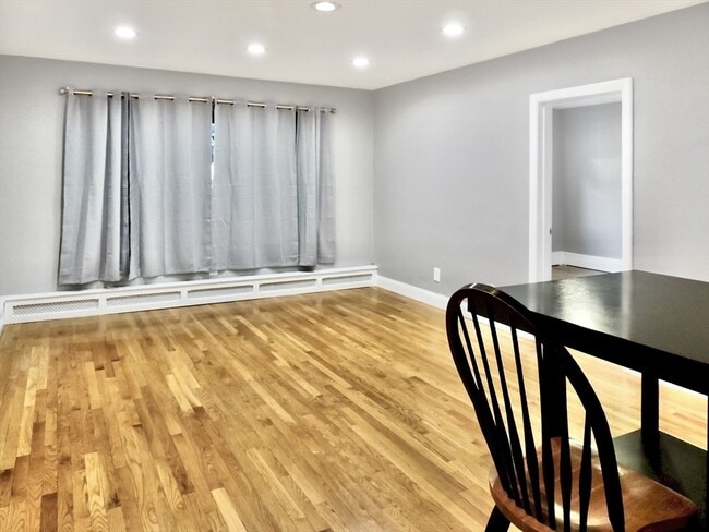 541 Adams St in Boston, MA - Building Photo - Building Photo